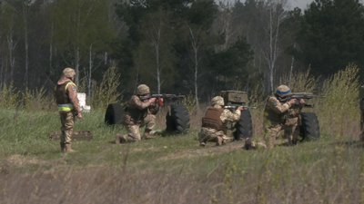 На полігоні біля Рівного День піхоти відзначили навчаннями