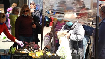В Одесі відкрили продовольчі ринки В Одесі відкрили продовольчі ринки