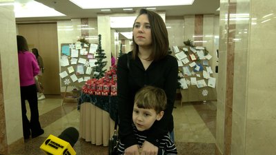 У Рівному для дітей-переселенців з Херсонщини влаштували новорічне свято У Рівному для дітей-переселенців з Херсонщини влаштували новорічне свято