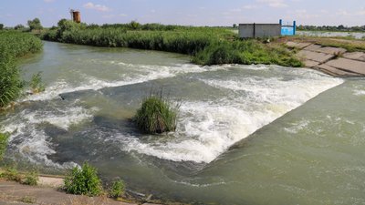 Два озера на півдні Одещини через критичний стан почали примусово наповнювати водою Два озера на півдні Одещини через критичний стан почали примусово наповнювати водою