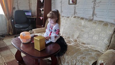 Пігулки щогодини: як живе наймолодша дівчинка в Україні з донорським серцем. Історія волинянки Пігулки щогодини: як живе наймолодша дівчинка в Україні з донорським серцем. Історія волинянки