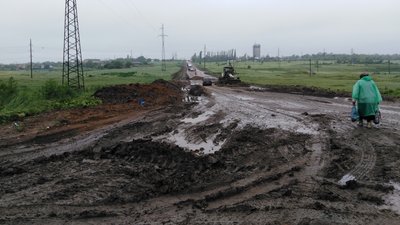 Жителі Баштанки, що на Миколаївщині, блокують рух великовантажного транспорту Жителі Баштанки, що на Миколаївщині, блокують рух великовантажного транспорту