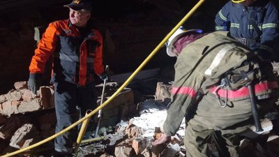 На Вінниччині у будинку вибухнув газ: з-під завалів врятували жінку