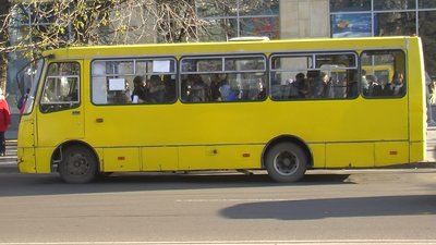 Лучани просять відновити маршрут Лучани просять відновити маршрут