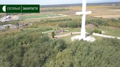 Новим маршрутом з Мукачева до Дерцена проїхалися велосипедисти Новим маршрутом з Мукачева до Дерцена проїхалися велосипедисти
