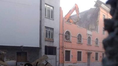 Будівля на провулку Лужевського Будівля на провулку Лужевського