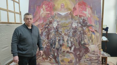"Мрію зобразити битву сучасної війни". Інтерв'ю з чернівецьким художником-баталістом "Мрію зобразити битву сучасної війни". Інтерв'ю з чернівецьким художником-баталістом