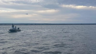 На Одещині перекинувся човен з прикордонниками: троє врятувалися, ще одного шукають На Одещині перекинувся човен з прикордонниками: троє врятувалися, ще одного шукають