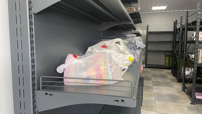 "Потреба в цьому не зменшується": у Полтаві волонтерам приносять менше продуктів