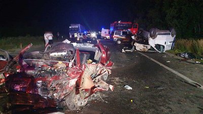 ДТП з двома загиблими неподалік Рівного: поліція затримала водія