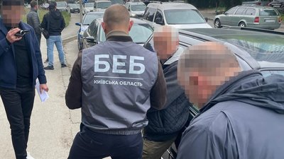 Затримання підозрюваного у підпільному виробництві етилового спирту
