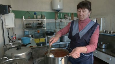Школа — нова домівка: як на Черкащині живуть переселенці Школа — нова домівка: як на Черкащині живуть переселенці