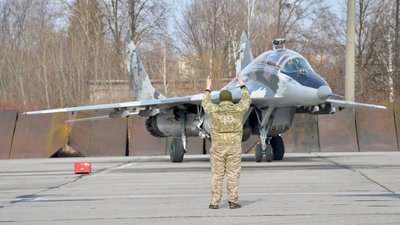"Соколи Прикарпаття" відпрацьовували веденння бою у складі пар та ланок "Соколи Прикарпаття" відпрацьовували веденння бою у складі пар та ланок