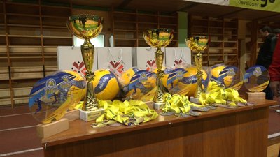 Франківки стали другими у першому етапі чемпіонату України з волейболу "Дитяча ліга" Франківки стали другими у першому етапі чемпіонату України з волейболу "Дитяча ліга"