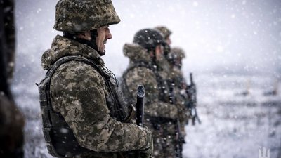 Військові