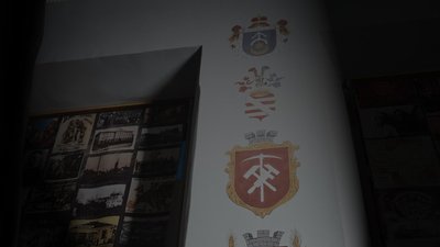 Сто років історії у малюнках і експонатах: у музеї на Рівненщині облаштовують залу становлення міста Сто років історії у малюнках і експонатах: у музеї на Рівненщині облаштовують залу становлення міста