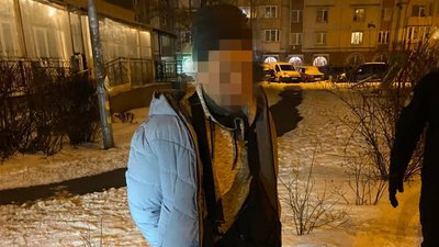 Підозрюваний в розбещенні неповнолітньої на Волині, лютий 2026 року
