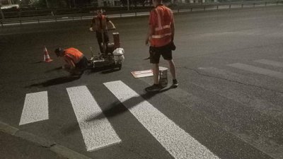 У Києві завершили наносити розмітку на дорогах — КМДА У Києві завершили наносити розмітку на дорогах — КМДА