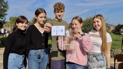 Учні однієї з Мукачівських шкіл зібрали 75 тисяч гривень для ЗСУ