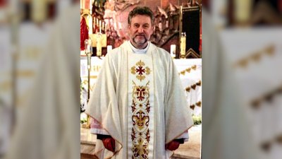 Засоби гігієни, побутова техніка, їжа та будівельні матеріали: священник з Польщі збирає допомогу для Чернігова Засоби гігієни, побутова техніка, їжа та будівельні матеріали: священник з Польщі збирає допомогу для Чернігова