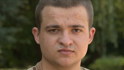 Історія нацгвардійця, що з вісімнадцяти років воює на Донбасі Історія нацгвардійця, що з вісімнадцяти років воює на Донбасі