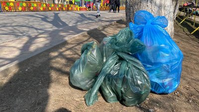 В Одесі пройшов екозабіг зі збирання сміття В Одесі пройшов екозабіг зі збирання сміття