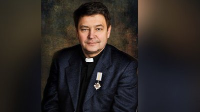 "Прокинувся - а наді мною моляться шість священників" – спогади черкащан про Майдан "Прокинувся - а наді мною моляться шість священників" – спогади черкащан про Майдан