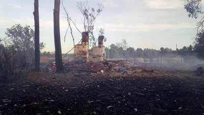 У селі на Чернігівщині через пожежу сухої трави вщент згоріли 7 будівель