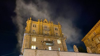У центрі Києва помітили дим на вул. Хрещатик У центрі Києва помітили дим на вул. Хрещатик