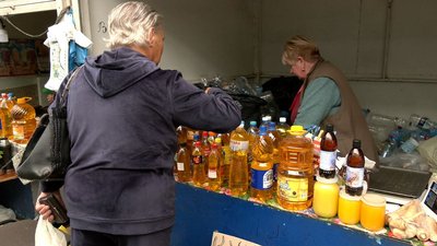 На центральному ринку в Черкасах продають олію