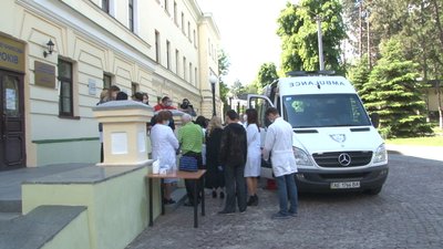 У Дніпрі з лікарні Мечникова виписали трьох пацієнтів, які перехворіли на коронавірус