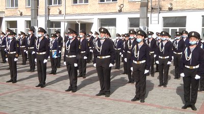 Півтори тисячі нових курсантів поповнили лави Херсонської морської академії Півтори тисячі нових курсантів поповнили лави Херсонської морської академії