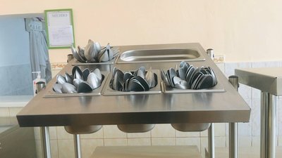 У школі на Вінниччині хочуть розширити харчоблок за рахунок інших кабінетів У школі на Вінниччині хочуть розширити харчоблок за рахунок інших кабінетів