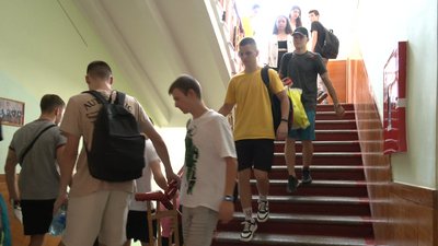Черкаські волонтери потребують приміщення для зберігання гуманітарки та плетіння сіток Черкаські волонтери потребують приміщення для зберігання гуманітарки та плетіння сіток