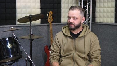 Музикант Ігор Воєвуцький: "Пішов у тероборону і волонтерю, бо хочу бути корисним"