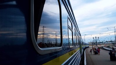 Укрзалізниця відновила продаж квитків на потяги зі станції "Суми"