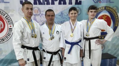 Спортсмени з Дніпра вибороли 11 медалей з чемпіонату України з карате WKC