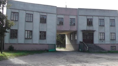 На Рівненщині з аукціону хочуть продати ветлабораторію й недобудовану школу На Рівненщині з аукціону хочуть продати ветлабораторію й недобудовану школу