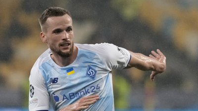 Томаш Кенджора в матчі "Динамо" у Лізі чемпіонів проти "Барселони"