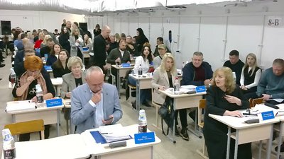 Вперше в укритті провели засідання Рівненської міської ради