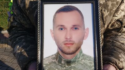 У Луцьку попрощалися з загиблими на Харківщині Олегом Демянчуком і Артемом Степчуком