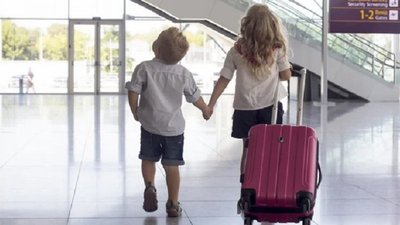 Виїзд за кордон через війну: як налаштувати та убезпечити дитину радять полтавські фахівці