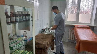«Якщо ти хірург, то повинен працювати хірургом»: історія лікаря із Чернігова, що виїхав до Полтави «Якщо ти хірург, то повинен працювати хірургом»: історія лікаря із Чернігова, що виїхав до Полтави