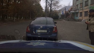 Херсонські патрульні розшукали автомобіль, яким незаконно заволоділи у Львівській області