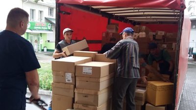 Вантажівка ліків: медзаклад на Черкащині отримав волонтерську допомогу