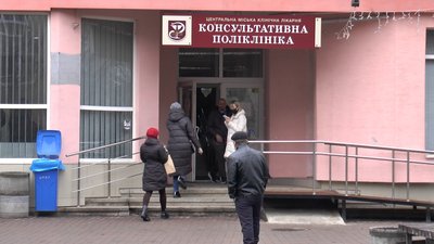 Завантаженість ліжок в міських лікарнях Франківська складає понад 100 відсотків Завантаженість ліжок в міських лікарнях Франківська складає понад 100 відсотків