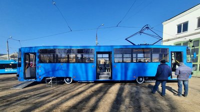 "Миколаївелектротранс" показав оновлені трамвай та тролейбус "Миколаївелектротранс" показав оновлені трамвай та тролейбус