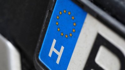 В Угорщині авто з іноземними номерами не зможуть заправлятися дешевшим пальним