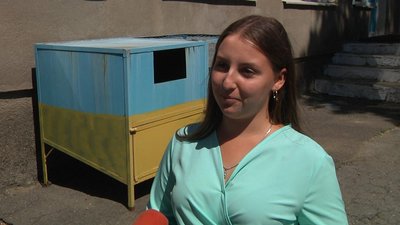 На Одещині учні сортують сміття, а отримані кошти витрачають на потреби школи На Одещині учні сортують сміття, а отримані кошти витрачають на потреби школи