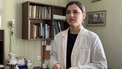 “Потрібно зігріватися поступово”. Хто потерпає від переохолодження у Сумах і як захиститися